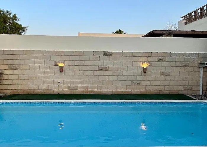 Villa Bright And Spacious